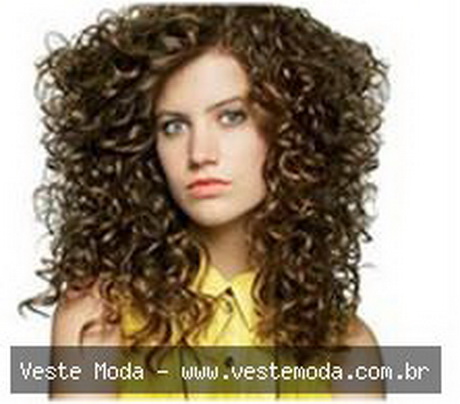 corte-para-cabelos-cacheados-e-volumosos-72-2 Рязане за къдрава коса и обемисти