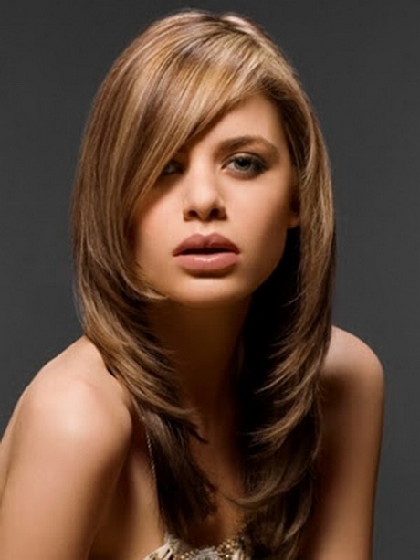 cortes-de-cabelo-feminino-repicado-em-camadas-30-6 Подстригване на жените достигна максимум в слоевете