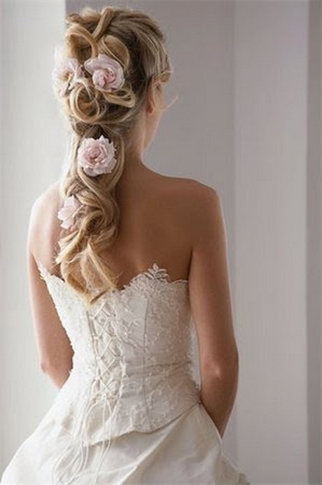 penteado-para-florista-de-casamento-78_9 Прическа за момиче цвете сватба