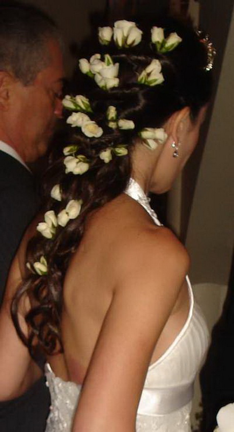 penteados-de-floristas-de-casamento-88 Прически за момичета, сватба