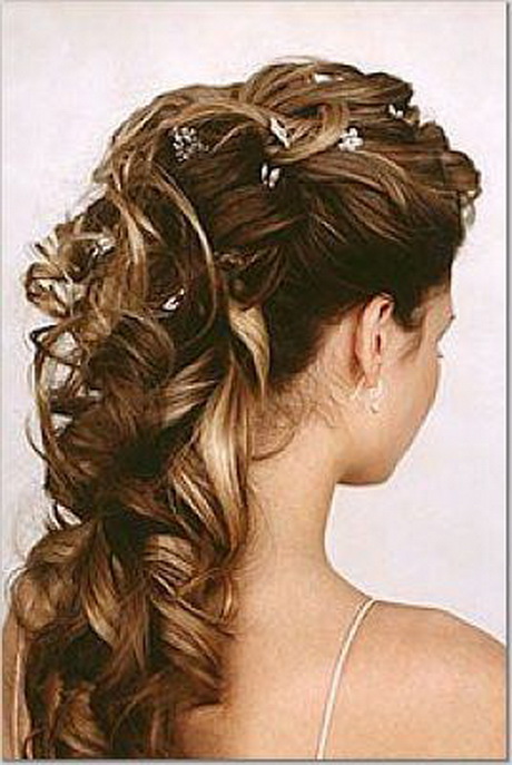 penteados-de-floristas-de-casamento-88_8 Прически за момичета, сватба