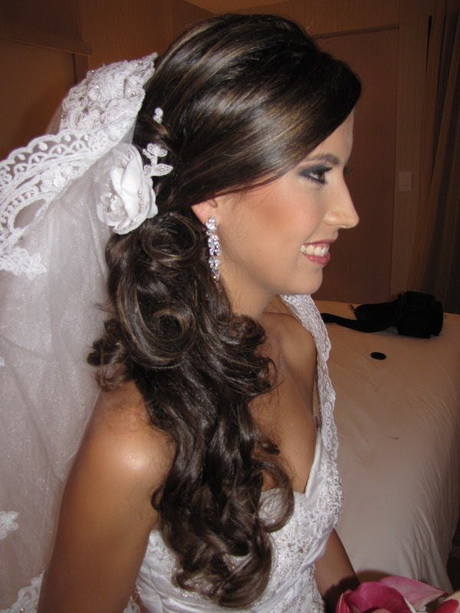 penteados-de-noivas-com-cabelos-soltos-37-13 Сватбени прически с разхлабена коса