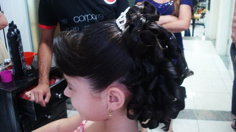 penteados-infantil-cabelos-cacheados-31-12 Прически, бебешка коса, къдрава