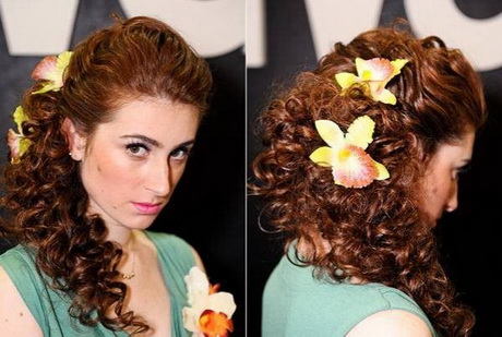 penteados-para-cabelos-cacheados-para-casamento-06-10 Прически за къдрава коса за сватба