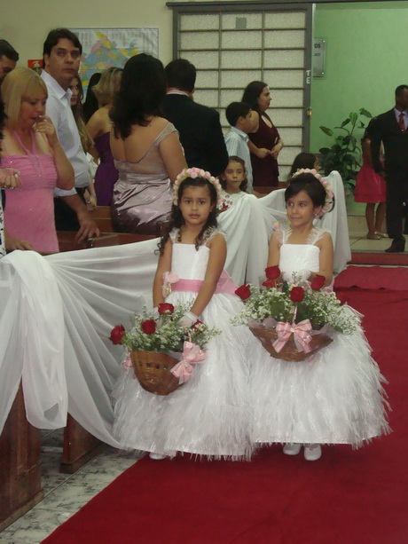 penteados-para-florista-de-casamento-44-10 Прически за момиче цвете сватба