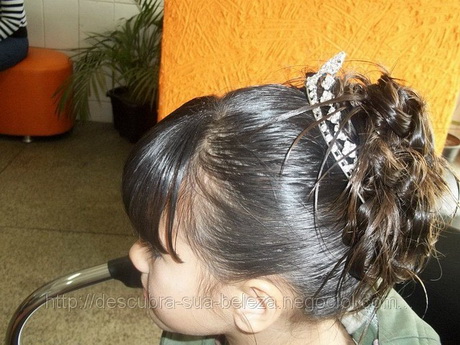 penteados-para-floristas-07-12 Прически за момичета