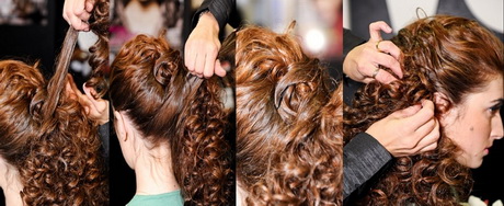 penteados-cabelos-curtos-cacheados-simples-80_8 Прически къса коса къдрава в строга