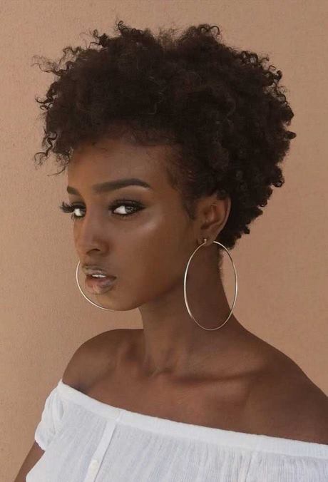 cabelos-afros-curtos-femininos-2022-43_11 Афро коса къса женска 2021