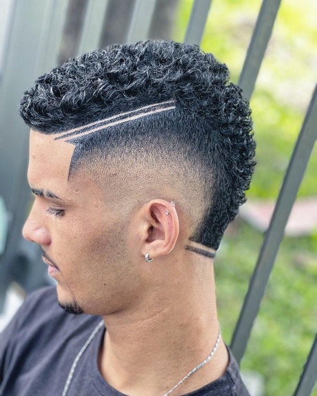 tendencia-corte-de-cabelo-masculino-2023-35_9 Тенденция мъжка прическа 2023