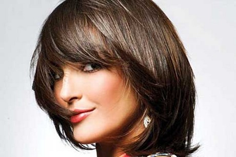 corte-de-cabelo-feminino-rosto-redondo-curto-50_3 Подстригване на женско кръгло лице кратко