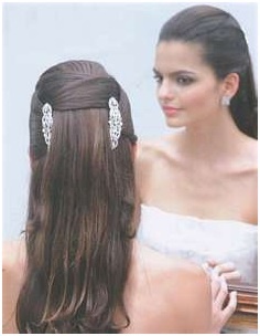 penteados-para-madrinhas-cabelo-longo-e-liso-16_19 Прически за шаферка дълга коса и гладка