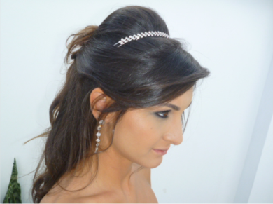 penteado-lateral-com-tiara-43p Прическа със странична тиара