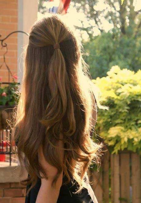 penteados-simples-cabelo-liso-e-solto-35_8 Прости прически, косата е гладка и свободна