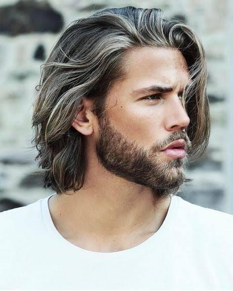 cabelo-e-barba-masculino-2021-69 Коса и брада мъже 2021