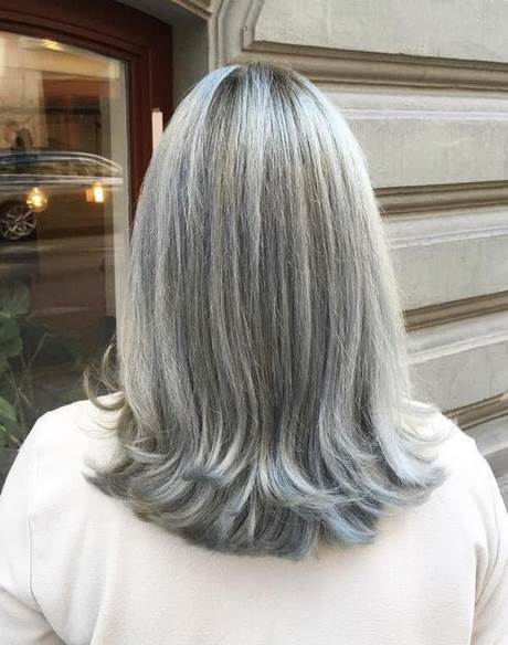 cabelos-grisalhos-femininos-2021-11_12 Сива коса, жени 2021
