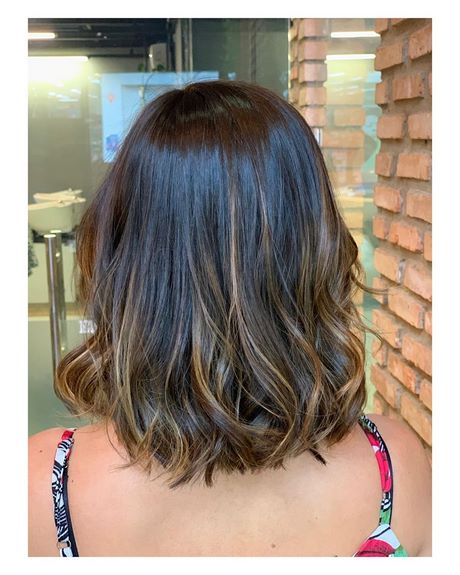 cores-de-cabelo-tendencia-verao-2021-36_10 Цвят на косата тенденция лято 2021