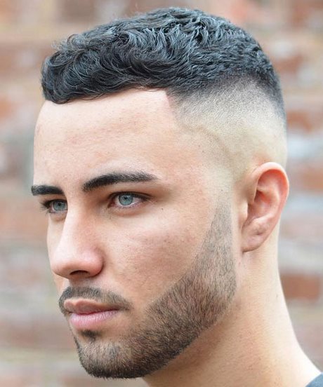 corte-de-cabelo-para-rosto-fino-masculino-2021-33_19 Подстригване за лице тънък мъж 2021