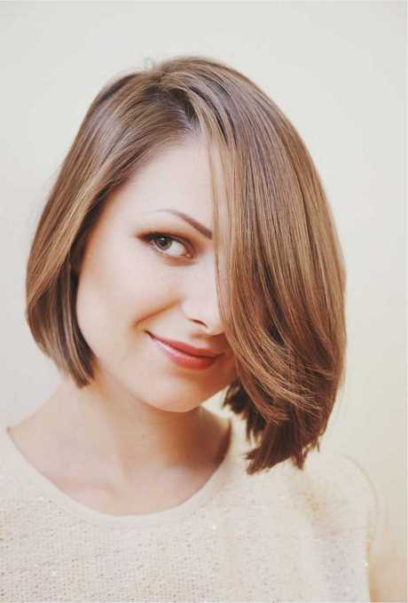 corte-de-cabelo-para-rosto-redondo-feminino-2021-94_18 Подстригване за кръгло лице на жена 2021