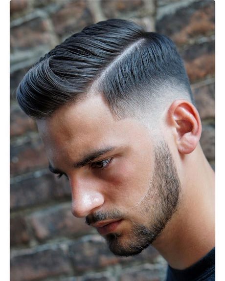 cortes-de-cabelo-degrade-masculino-2021-35_13 Подстригване унижават мъж 2021