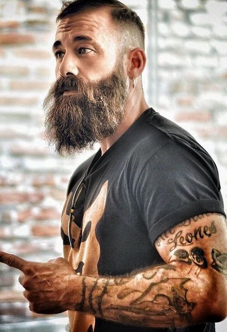 cabelo-e-barba-masculino-2022-31 Коса и брада мъже 2022