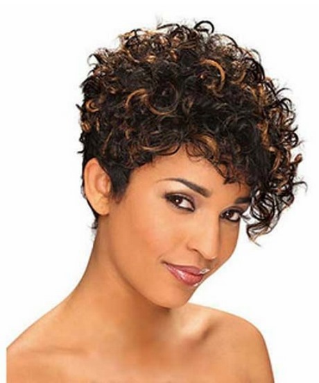corte-de-cabelo-curto-feminino-para-cabelos-cacheados-51_14 Подстригване къса жена за къдрава коса