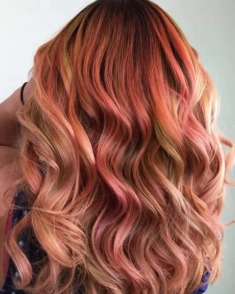 cabelo-colorido-tendencia-2023-14-2 Тенденция за боядисана коса 2023