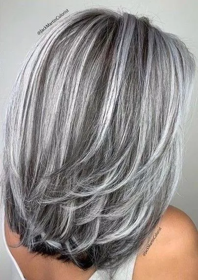 cabelos-curtos-grisalhos-2023-23_19-11 Къса сива коса 2023