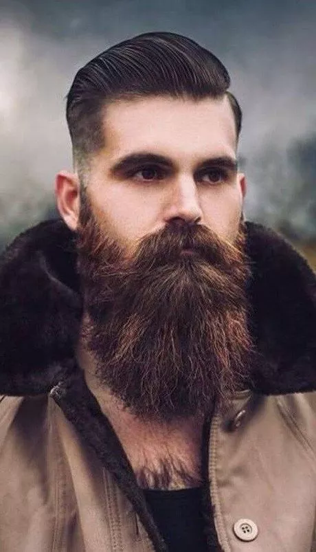 corte-de-cabelo-com-barba-2023-15_15-7 Подстригване с брада 2023