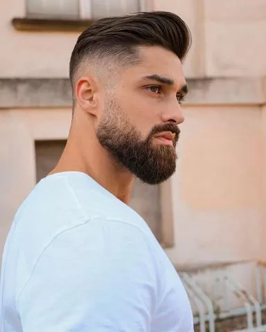 cortes-de-cabelo-masculino-com-barba-2023-81_15-9 Мъжки прически с брада 2023