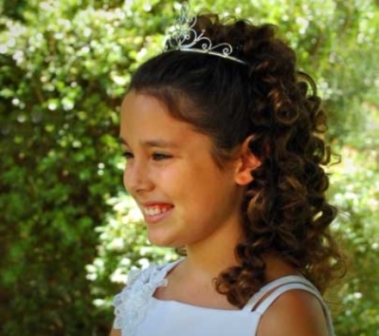 Детски къдрава коса прически за сватба