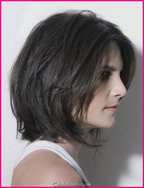 cortes-curtos-para-cabelos-grossos-e-volumosos-femininos-70_3 Къси прически за гъста коса и обемисти жени