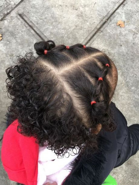 penteado-infantil-cabelo-cacheado-facil-32_4 Прическа, бебешка коса къдрава facil