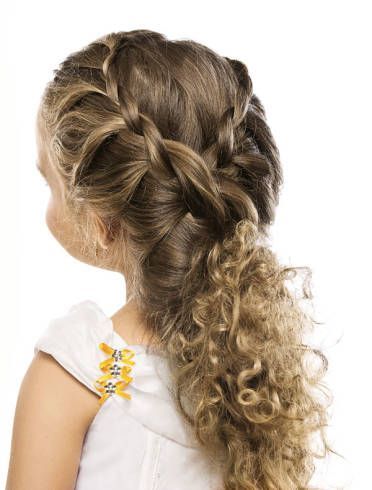 penteado-infantil-para-casamento-cabelo-cacheado-68_18 Детска Прическа за сватба, къдрава коса