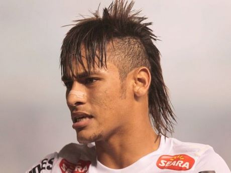 neymar-cabelo-moicano-59_9 Неймар коса ирокези