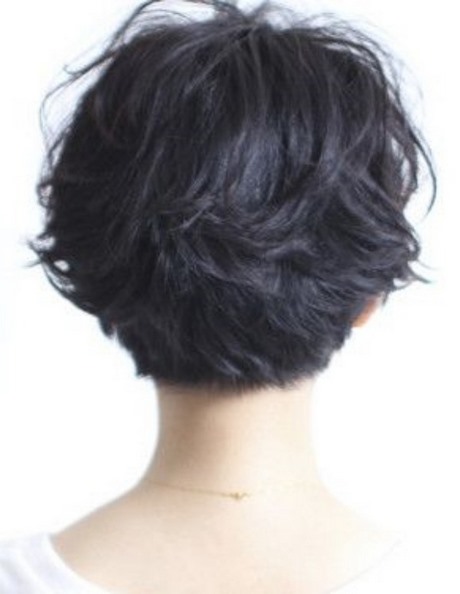 cabelos-ondulados-curtos-femininos-39_18 Дамска къса вълнообразна коса