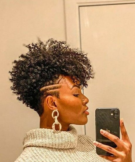 corte-de-cabelo-curto-feminino-afro-38_14 Афро женска къса прическа