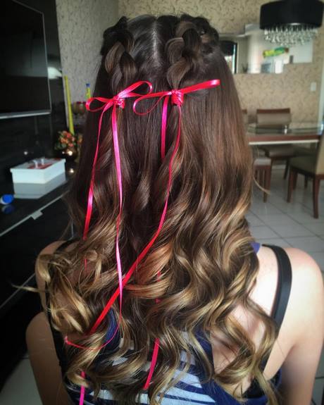 penteado-caipira-cabelo-curto-96_19 Прическа червенокоса къса коса