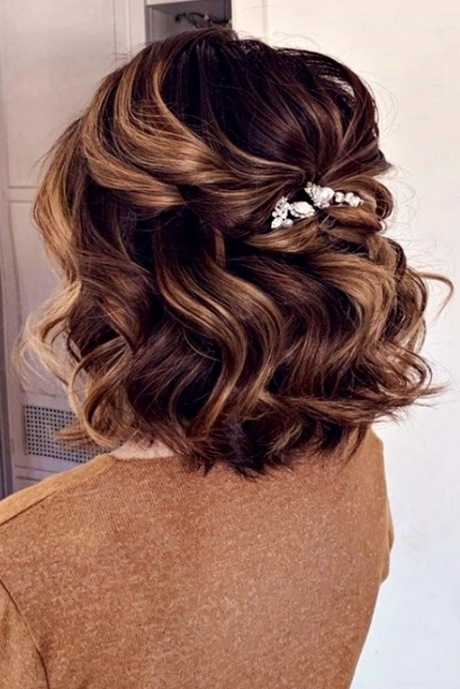 penteado-mae-do-noivo-cabelo-curto-37_9 Прическа на младоженеца Мей къса коса