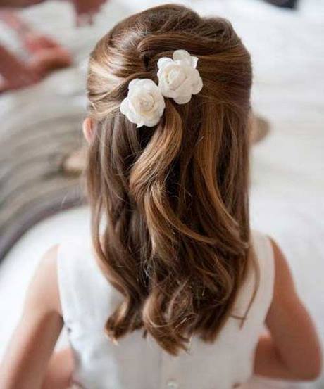 penteados-para-criancas-casamento-58_17 Прически за деца сватба