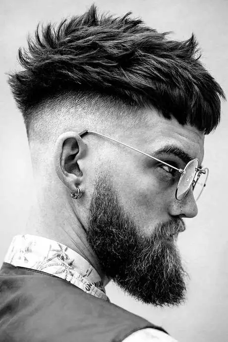 estilo-de-corte-de-cabelo-masculino-2024-28_11-4 Мъжки стил на подстригване 2024