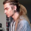 Прическа дълга коса мъж